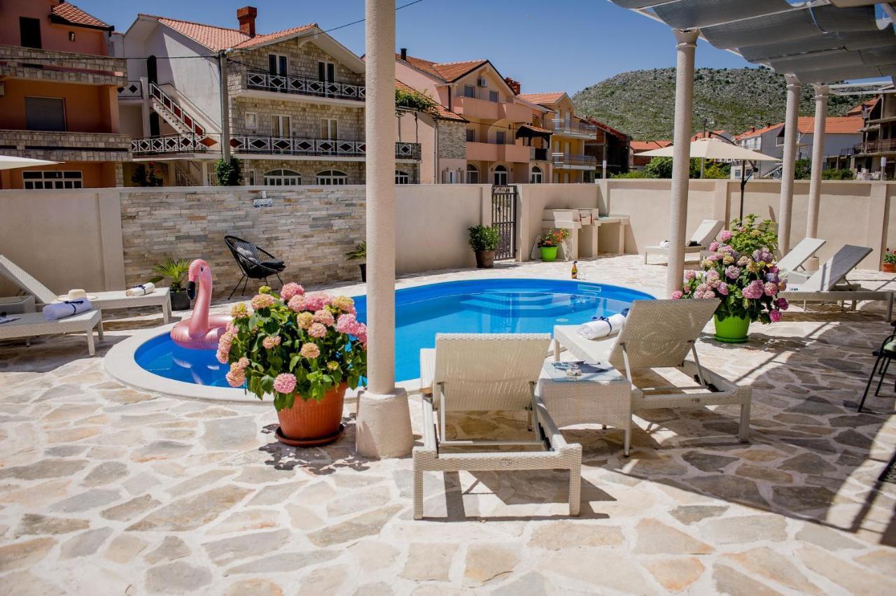 Villa Branka Apartments Near Dubrovnik With Pool Ivanica Bagian luar foto